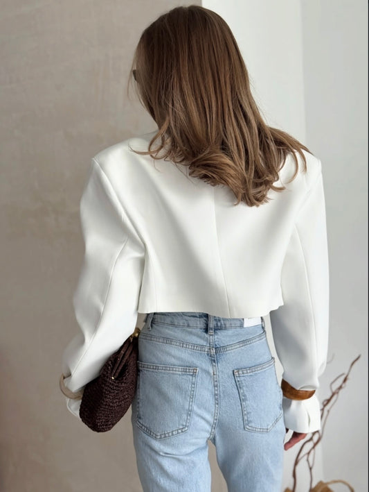 WHITE SHORT JACKETS