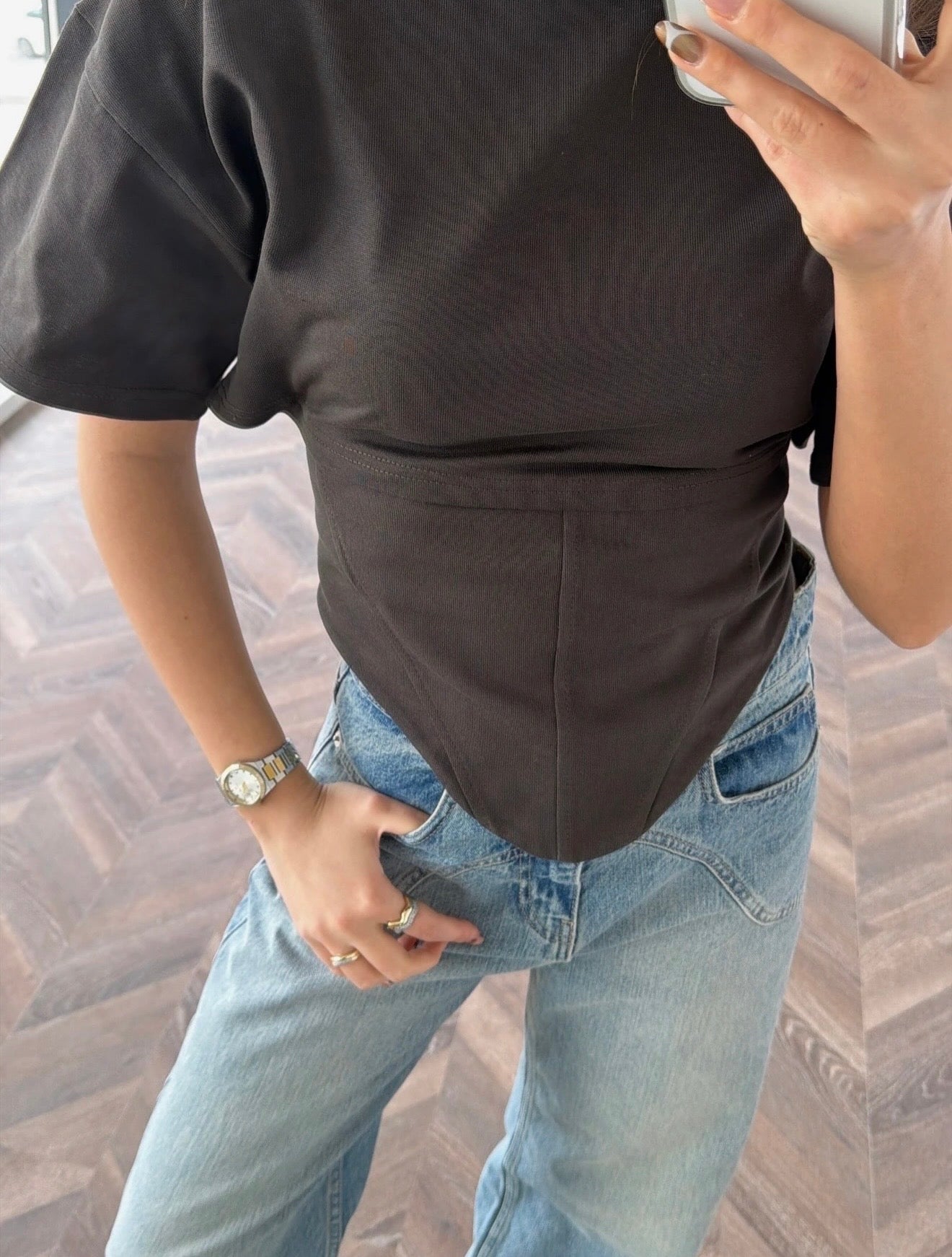 T-shirts brown