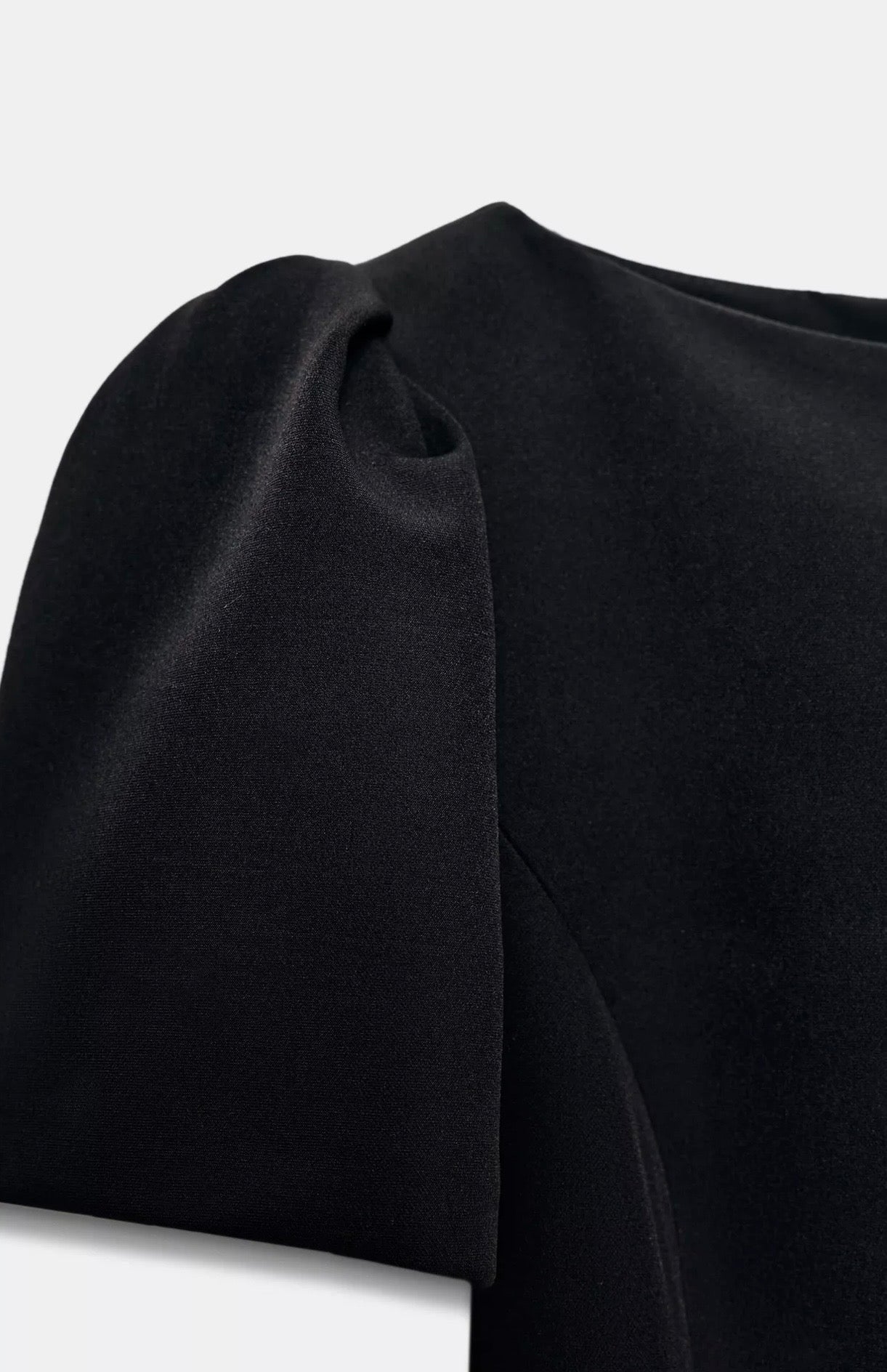 DRESSES LANTERN SLEEVE