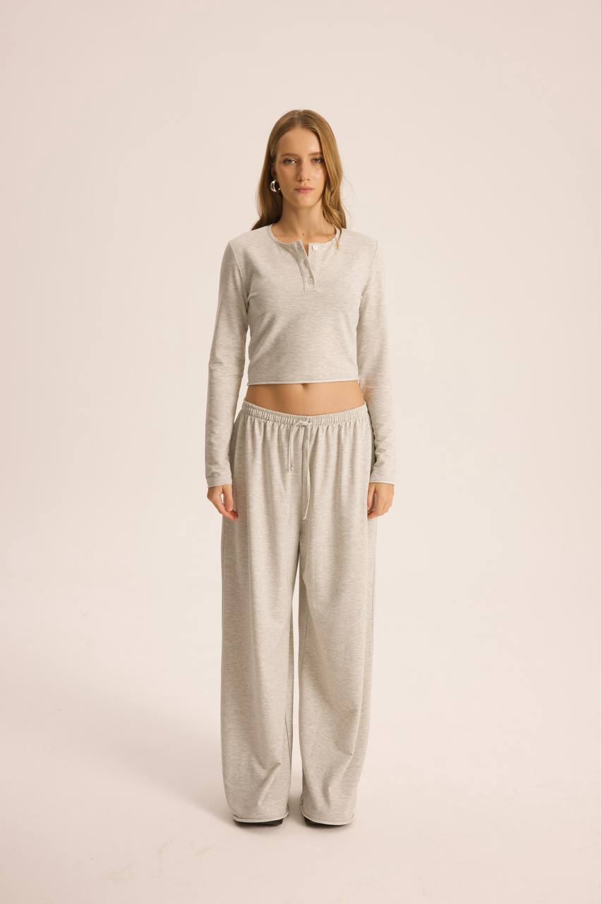 Basic gray suit