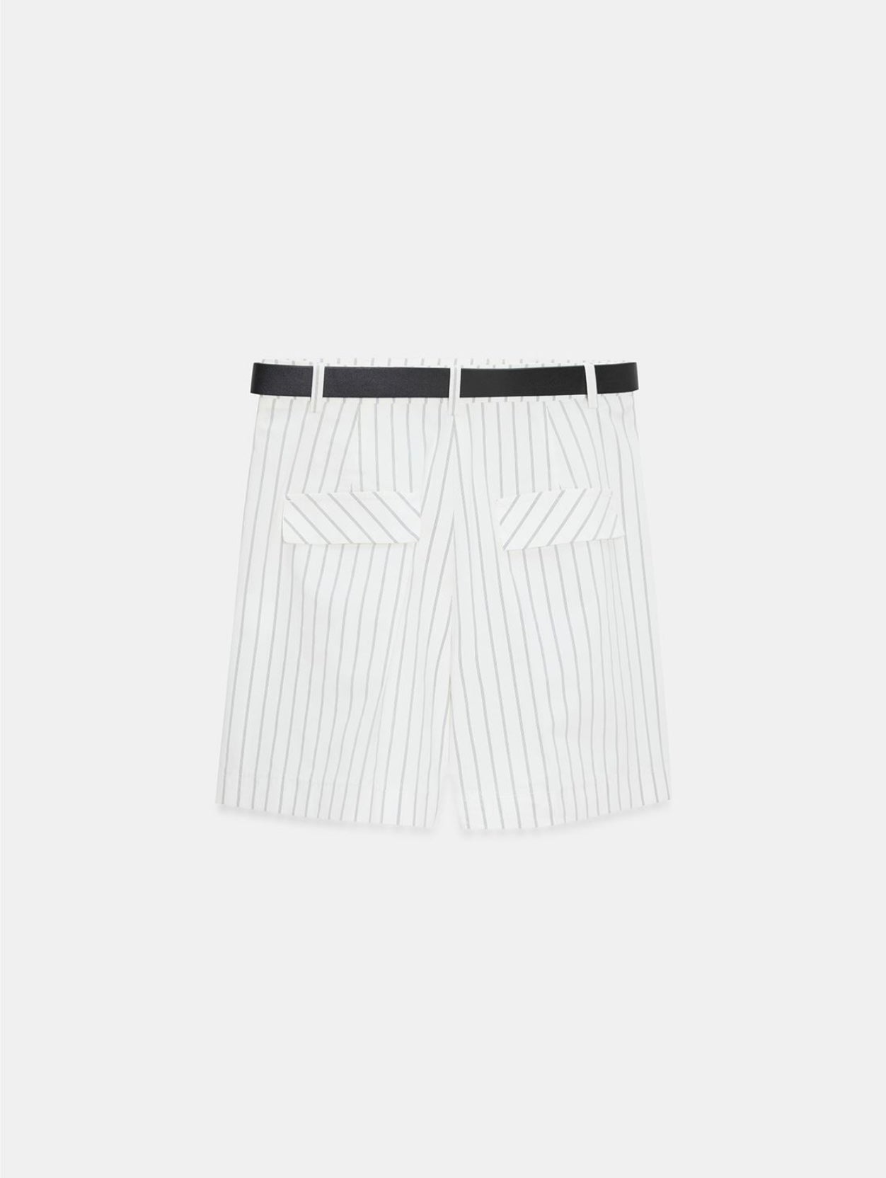 Shorts striped