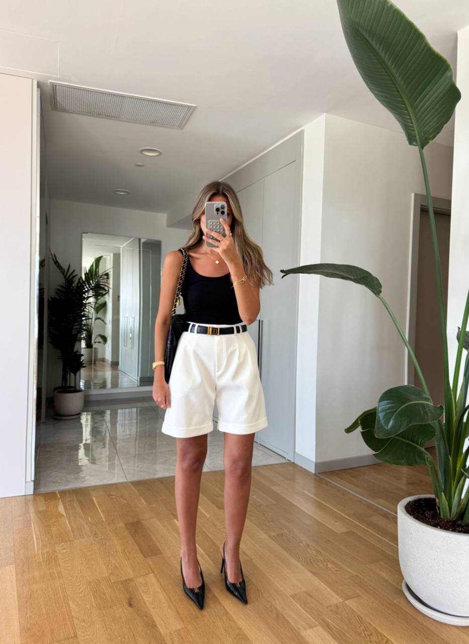 SHORTS WHITE CLASSIC