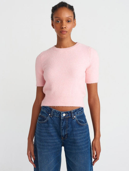 SHORT SLEEVED SWEATER