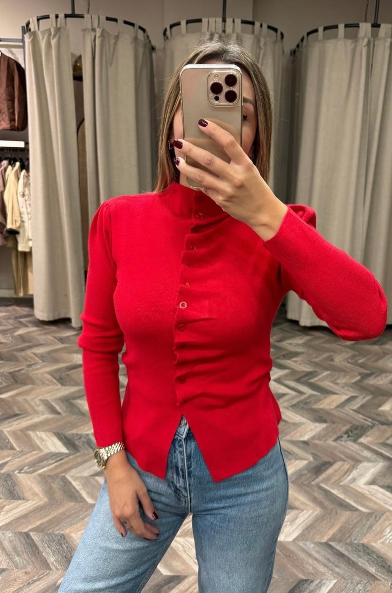 RED KNITTED BLOUSE