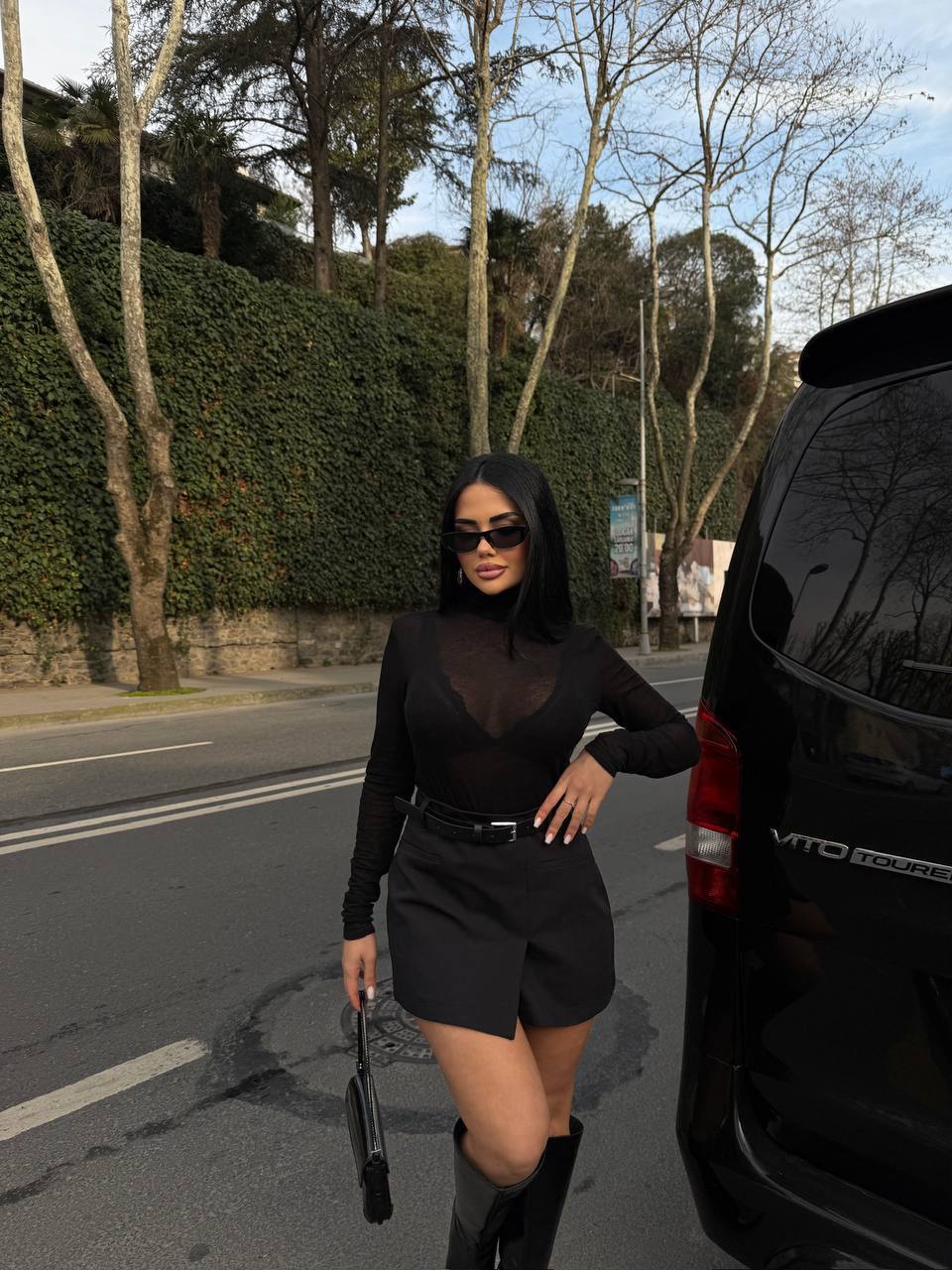 SHORTS SKIRT WITH A BELT