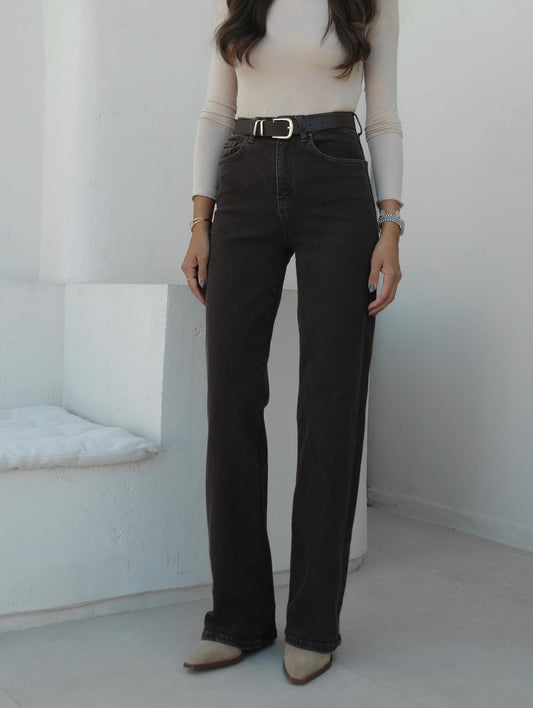 JEANS BROWN WITH A BELT