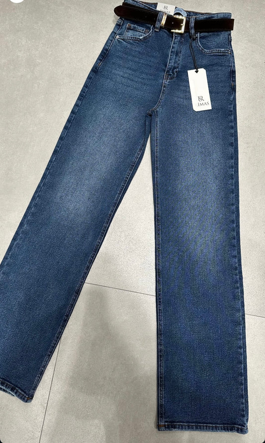 CLASSIC JEANS WITH A BELT